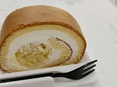 榴心浮云卷-薇薇安千层蛋糕(府城店)