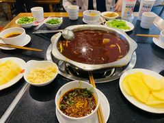 -冯记香辣兔火锅(茶店子总店)