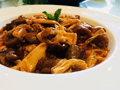 腐竹红烧牛腩-一品滇香·云南菜(公益西桥店)