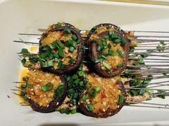 -亮亮烧烤(积玉桥总店)