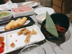 -海底捞火锅(宝龙广场夜宵主题店)