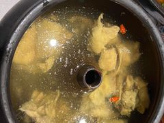 -云海肴·汽锅鸡·云南菜(天山百盛优客店)