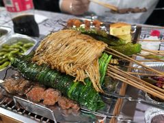 -云晓光头烧烤吧(盛夏店)