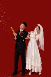 -芭莎视觉婚纱摄影(花溪店)