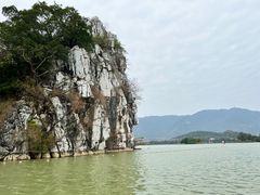 -星湖旅游景区七星岩