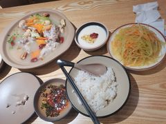 -叁煨蹄花·下饭盐帮菜(人民广场店)