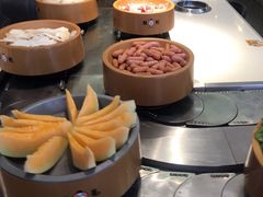 -龍歌自助小火锅(市南金茂湾店)