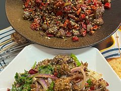 -许哥东北烧烤·铁丳烤串·宫后夹肉(繁花中心店)