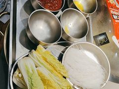 -山河屯铁锅炖(哈西站店)