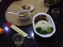 -阳光钱柜KTV(八一路店)