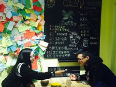 -志龙皇冠吃货椰子铺