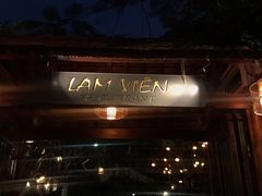 -Lam Vien Restaurant