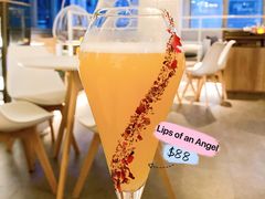 -Oasis Bar & Grill