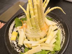 -湊湊火锅·茶憩(打浦桥日月光店)