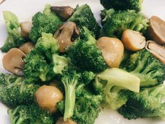 草菇西兰花-烤肉宛饭庄(南礼士路店)