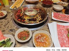 -舒家大院重庆老火锅(纪念塔店)