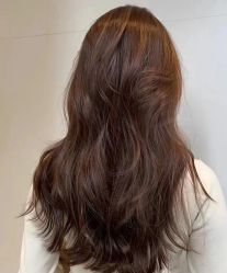 -十六番发型师事务所