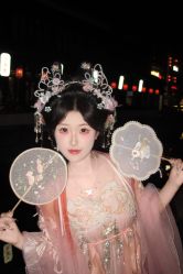 -梦回汉唐汉服旗袍体验馆(拙政园店)