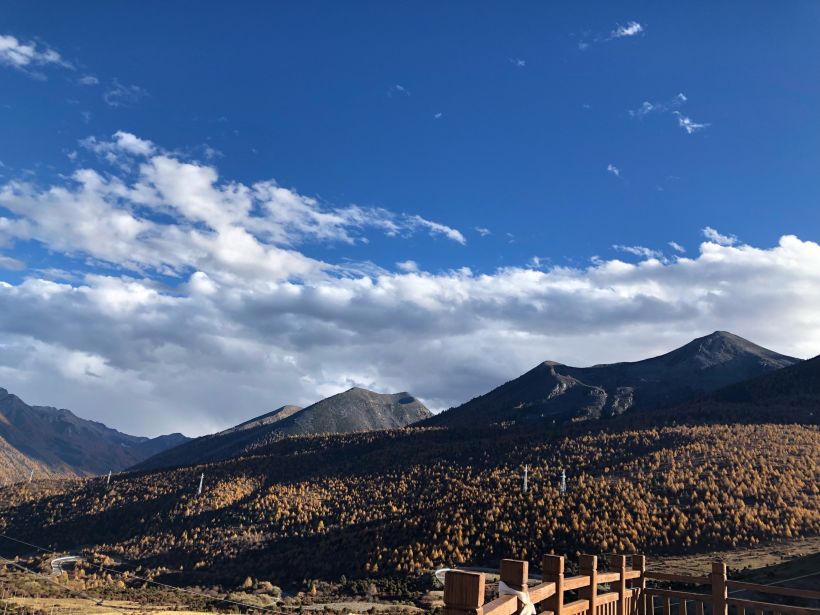 康定市折多山,新都橋,值得去的地方,沿途都是風景