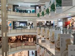 -上海来福士广场