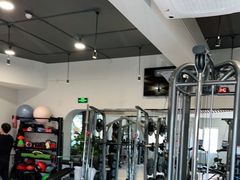 -卓拓健身普拉提运动中心(总店)