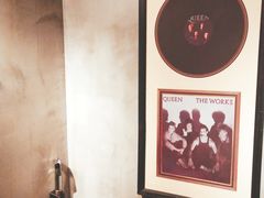 -HIGH FIVE哈福手工汉堡(桂林路店)