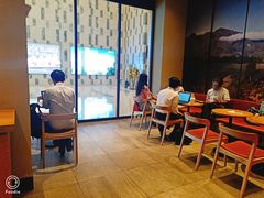 用餐区-星巴克(天津鲁能中心第三店)