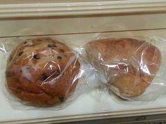 巧克力酵母面包-皇后西斯汀饼店(文化路店)
