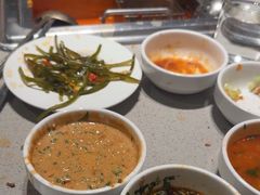 -海底捞火锅(宝龙广场夜宵主题店)