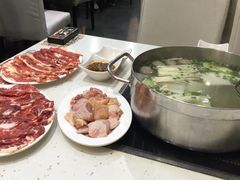 -黑山牛肉汤火锅(花城汇店)