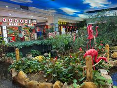 -鸿通城购物中心