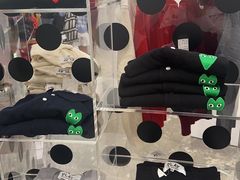 -川久保玲(大阪店)
