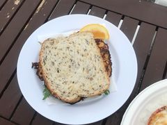 银鱼三明治-Kaikoura Seafood BBQ Kiosk
