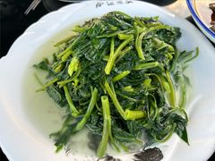 蒜蓉通菜-七的湖·晚芳亭·阳澄湖农家菜·大闸蟹(莲花岛店)