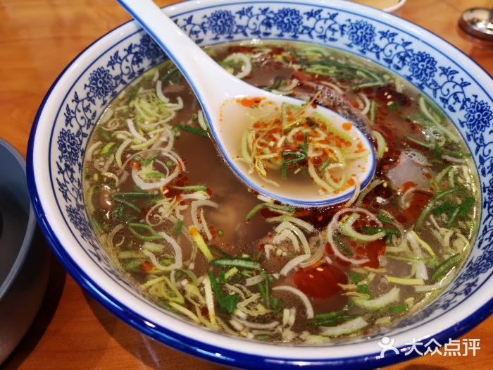金味德兰州牛肉拉面图片
