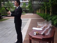 马刀斩香槟-深圳华侨城洲际大酒店