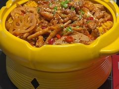 -多嘴超级肉蟹煲(杉杉国潮主题店)