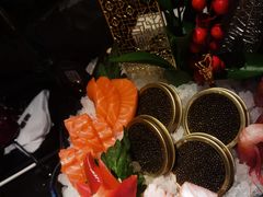 -蟹犇前•帝王蟹雪蟹(陆家嘴店)