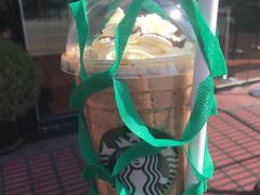 摩卡可可碎片星冰乐-星巴克(北京建威大厦店)