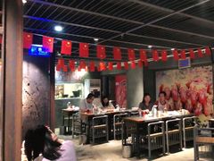大堂-龙巢盱眙龙虾·牛蛙·烧烤宵夜(八卦岭店)