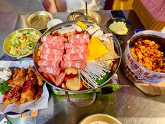 芝士肥牛年糕火锅-Meet Sun韩式大排档(五一广场7MALL店)