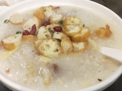 荔湾艇仔粥-卓粤拉肠(红庙店)