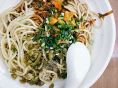 招牌热干面-德泓面馆(颐高店)
