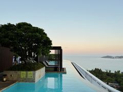 -瑰丽酒店·海吧·天际下午茶·现场DJ·天台酒吧