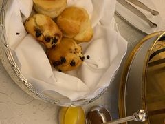 -Salon de Ville浦江汇(上海外滩华尔道夫酒店店)