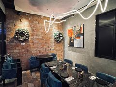 -LES ELITES 英集荟(南京西路店)