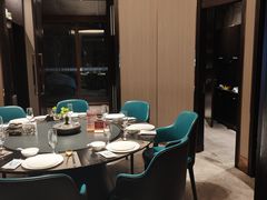 -忆江南·临江鱼馆