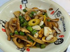 -何永光123鲜牛肉馆(1号店)