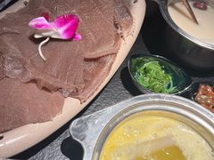 -海上明月海鲜火锅 鲜切牛肉