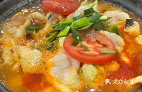 Sour Soup Meatball Hot Pot